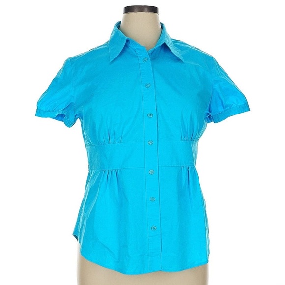 New York & Company Blue Short Sleeve Button Down Shirt - Picture 1 of 6